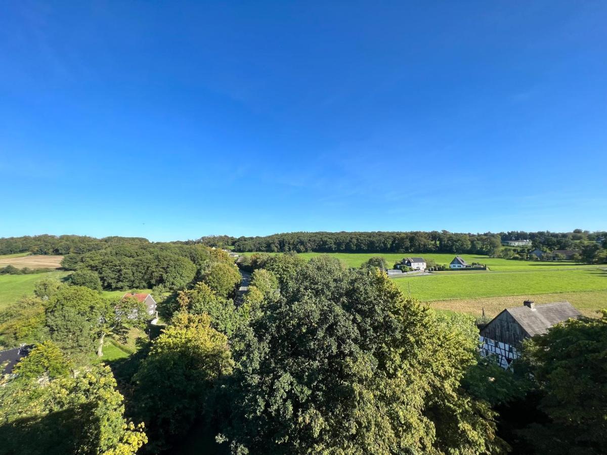 Stilvolles Apartment Mit Laendlichem Ausblick Hattingen Esterno foto