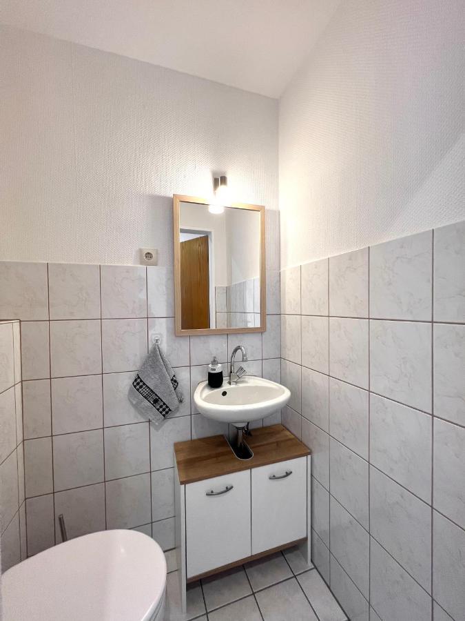 Stilvolles Apartment Mit Laendlichem Ausblick Hattingen Esterno foto